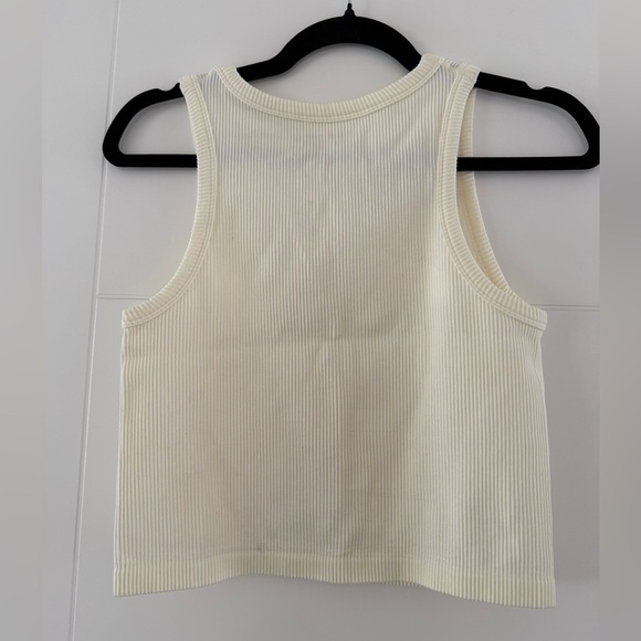 Harlow Ribbed Cropped Tank Top, size large. - Picture 6 of 8